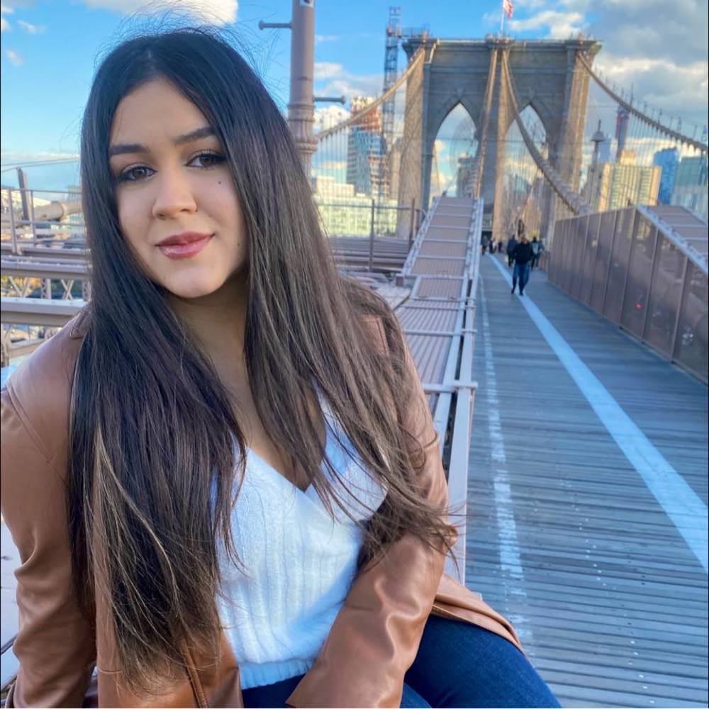 Meet your Posher, Marissa